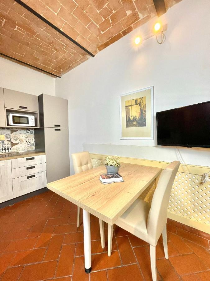 Maila Apartments 25Min From Florence 프라토 외부 사진
